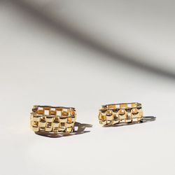 گوشواره مکعب